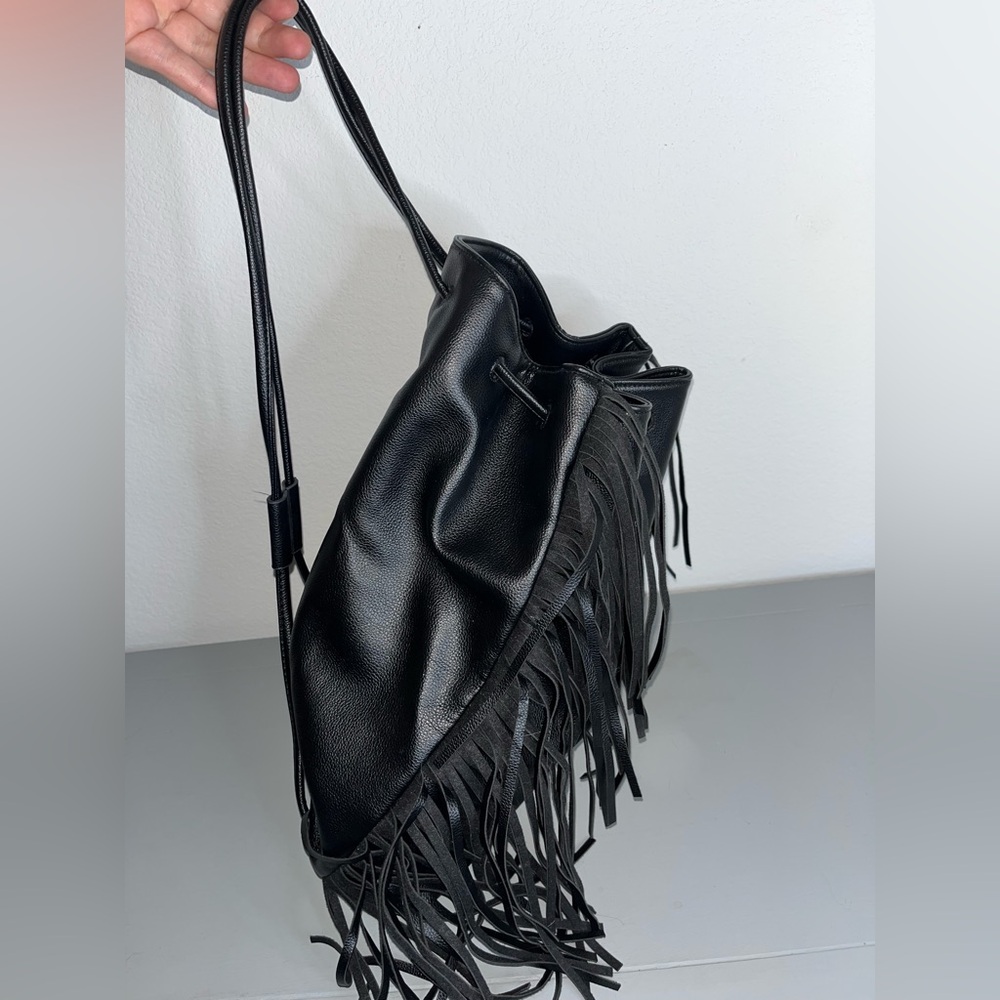 Victoria's Secret Fringe Bucket Bag Drawstring Black Faux Leather Large NWOT - Picture 13 of 16
